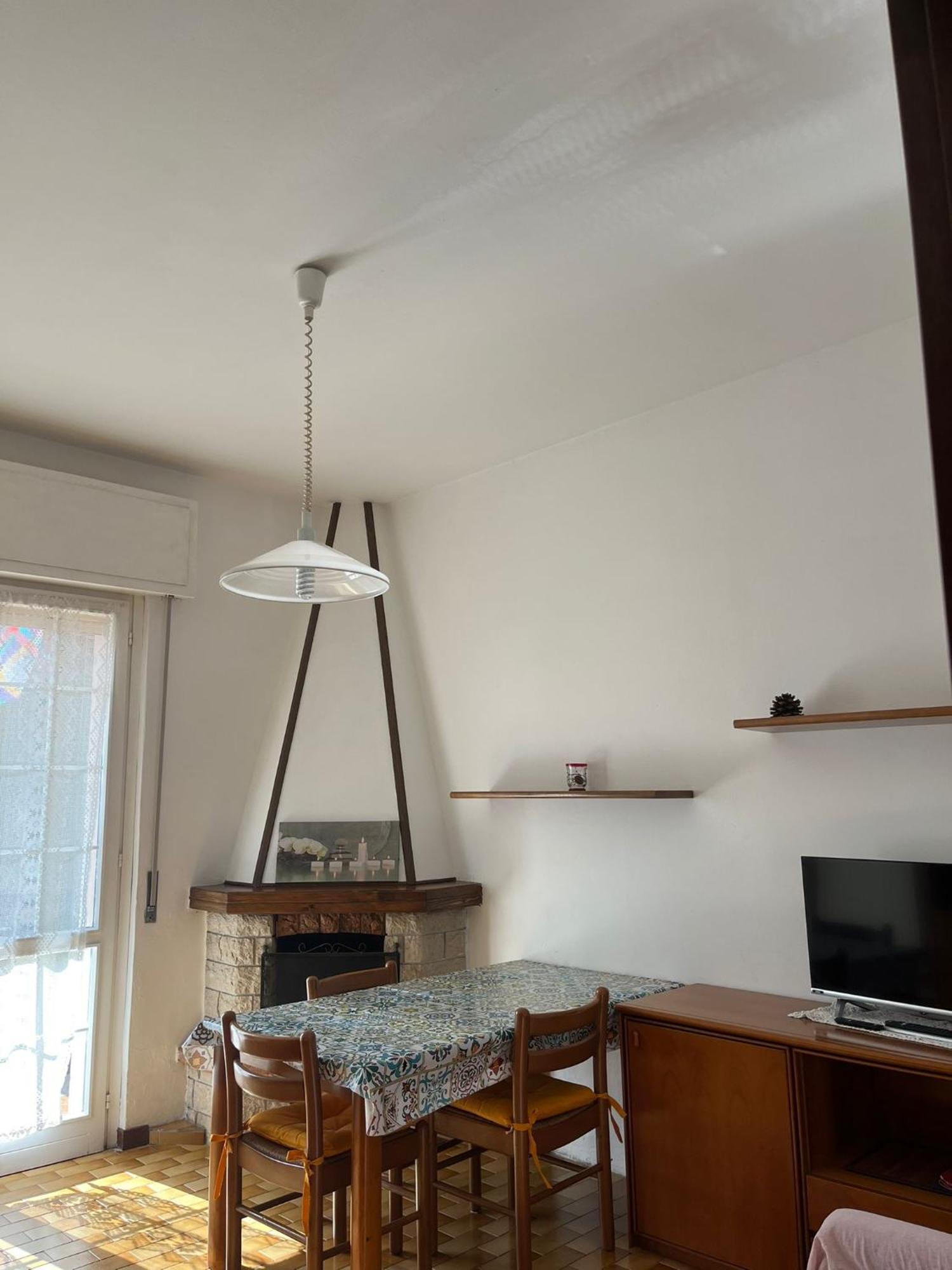 Casa Castel Apartment Civate ภายนอก รูปภาพ